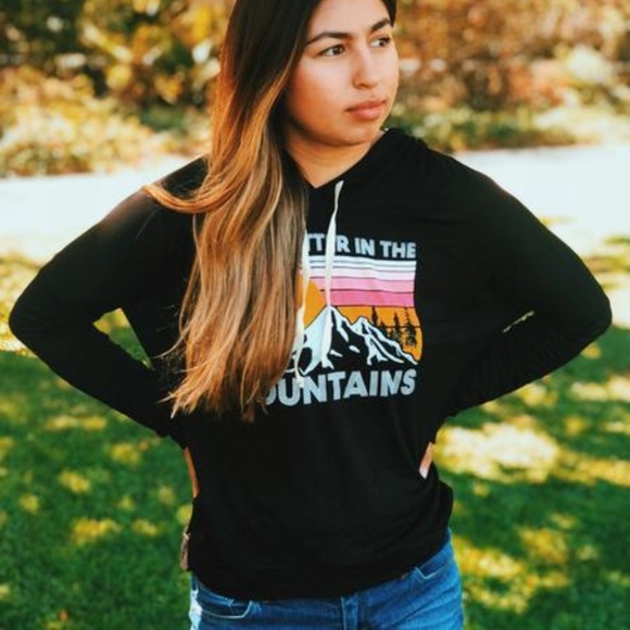 Tops - LIFE IS BETTER IN THE MOUNTAINS HOODIE Tops - LIFE IS BETTER IN THE MOUNTAINS HOODIE